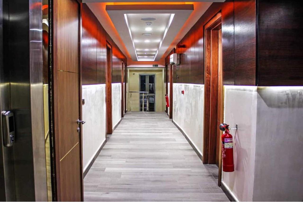Joshesther Olive Hotel Икея Экстерьер фото